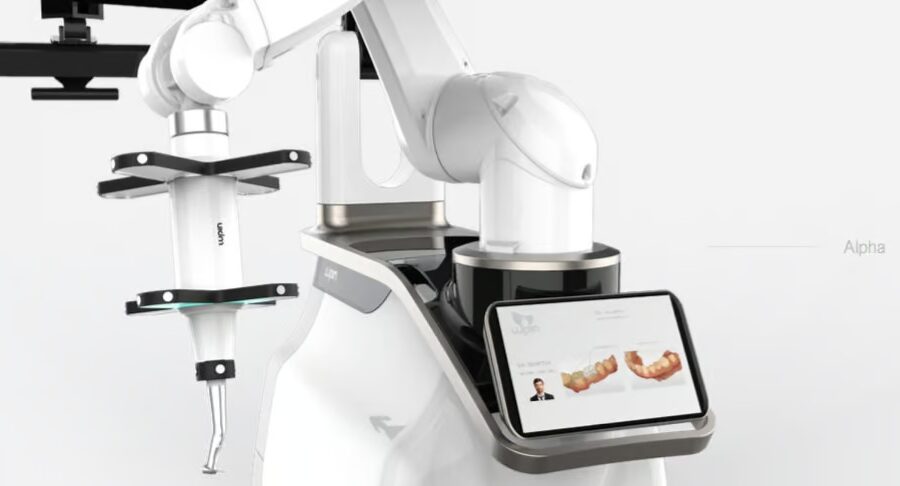 LCIAD Lupin Dental Robot